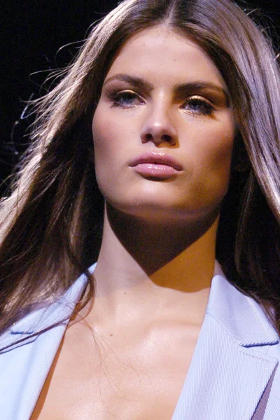 Look 28